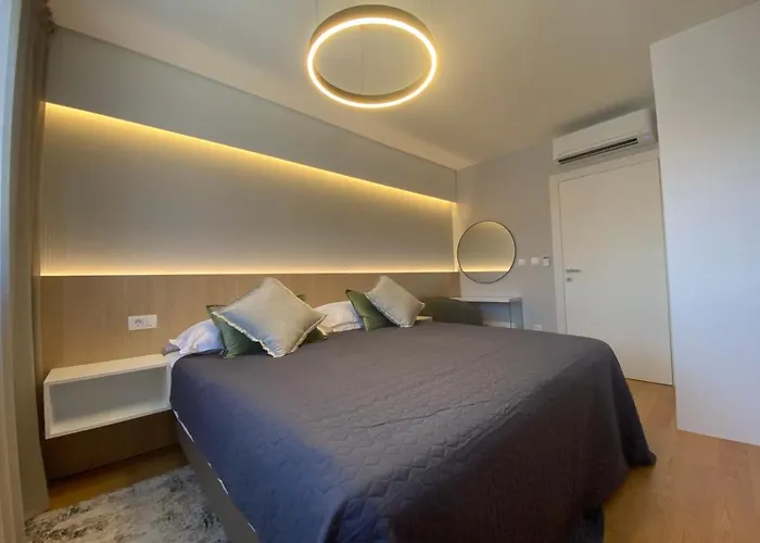 Shell Sky Luxury Penthouse With Private Pool