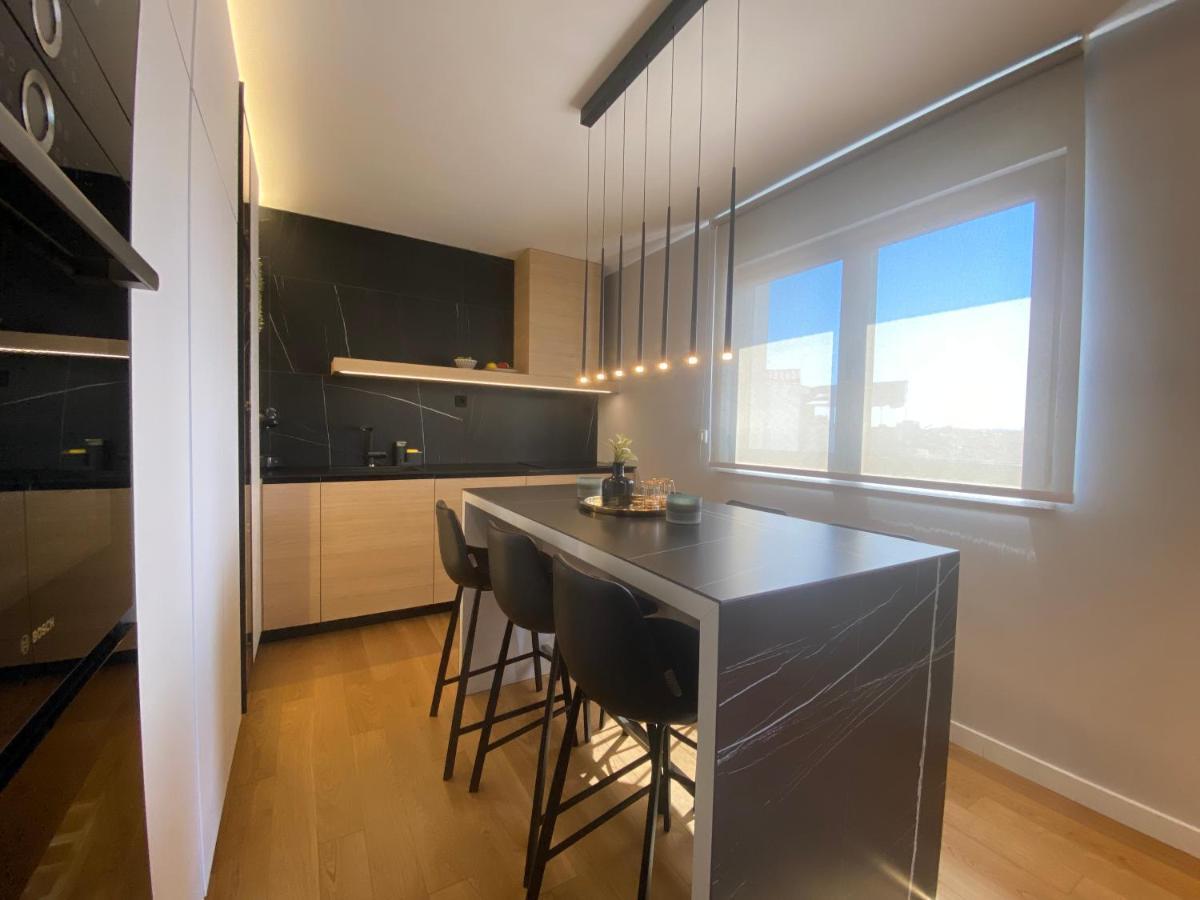 Apartment Shell Sky Luxury Penthouse With Private Pool