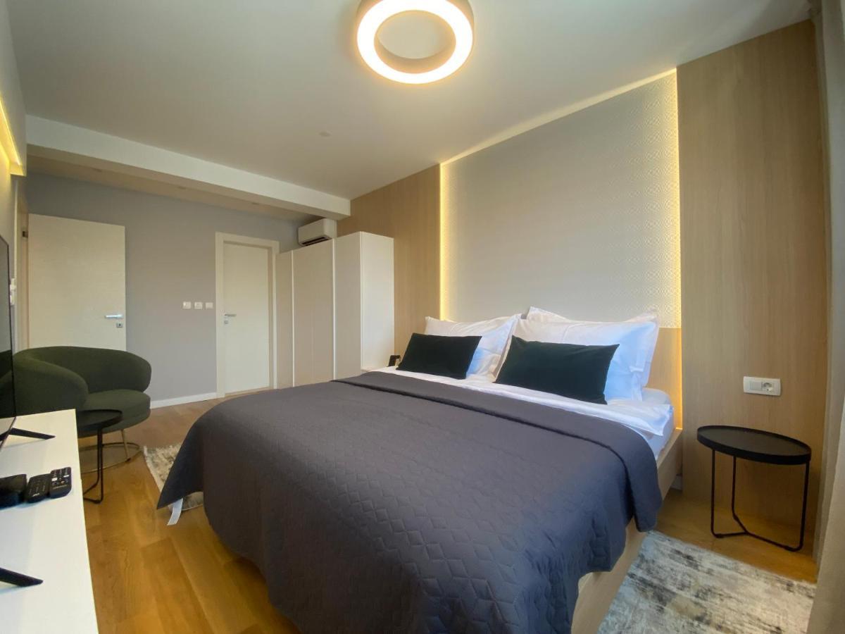 Apartment Shell Sky Luxury Penthouse With Private Pool
